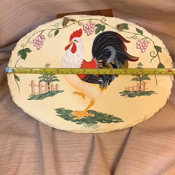 Hand painted Rooster on stone w/leather loop - Picture 6 of 11